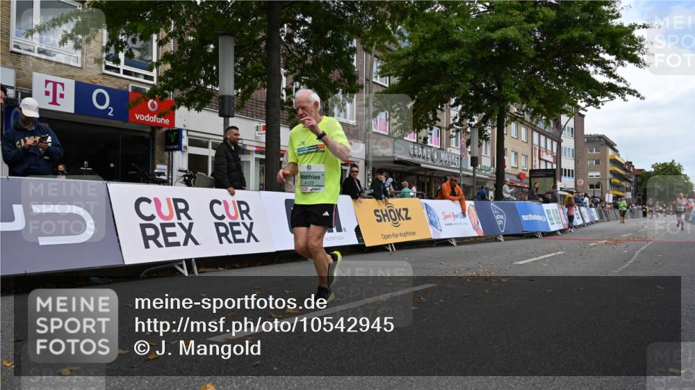 20.09.2026 - PSD Bank Halbmarathon J. Mangold http://msf.ph/oto/10542945 20.09.2026 12:52:42 Ziel 3026, 4123 meine-sportfotos.de