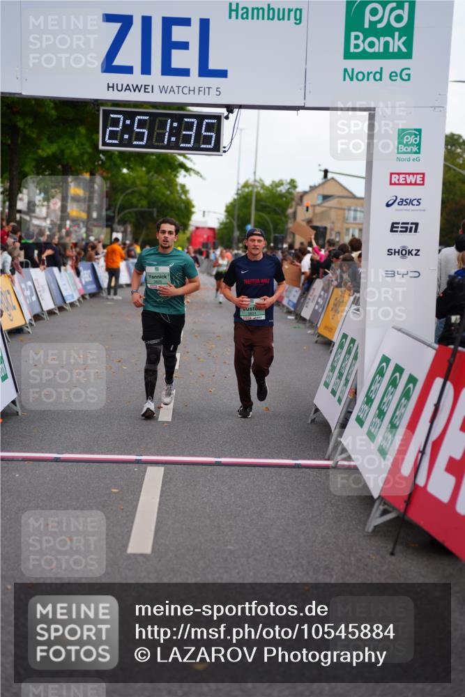 20.09.2026 - PSD Bank Halbmarathon LAZAROV Photography http://msf.ph/oto/10545884 20.09.2026 12:51:35 Ziel 1165, 1166, 3824, 3825 meine-sportfotos.de