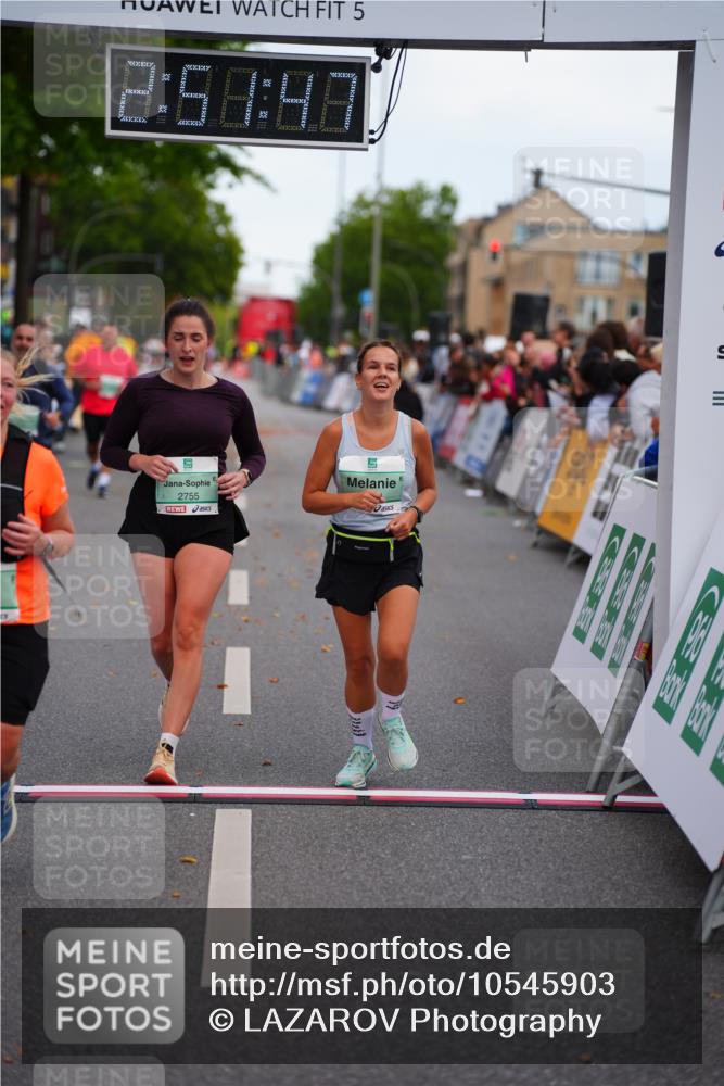 20.09.2026 - PSD Bank Halbmarathon LAZAROV Photography http://msf.ph/oto/10545903 20.09.2026 12:51:46 Ziel 2322, 2454, 2755, 3059 meine-sportfotos.de