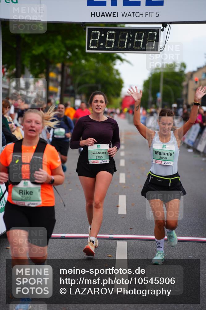 20.09.2026 - PSD Bank Halbmarathon LAZAROV Photography http://msf.ph/oto/10545906 20.09.2026 12:51:47 Ziel 2322, 2454, 2755, 3059 meine-sportfotos.de