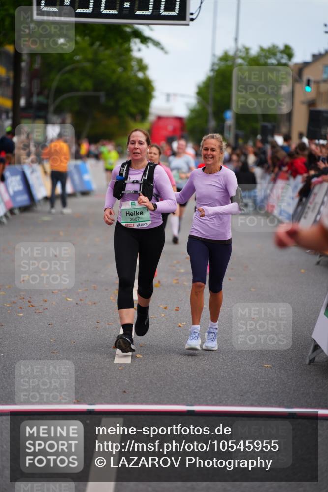 20.09.2026 - PSD Bank Halbmarathon LAZAROV Photography http://msf.ph/oto/10545955 20.09.2026 12:52:30 Ziel 2321, 2724, 3607, 3630, 4678 meine-sportfotos.de