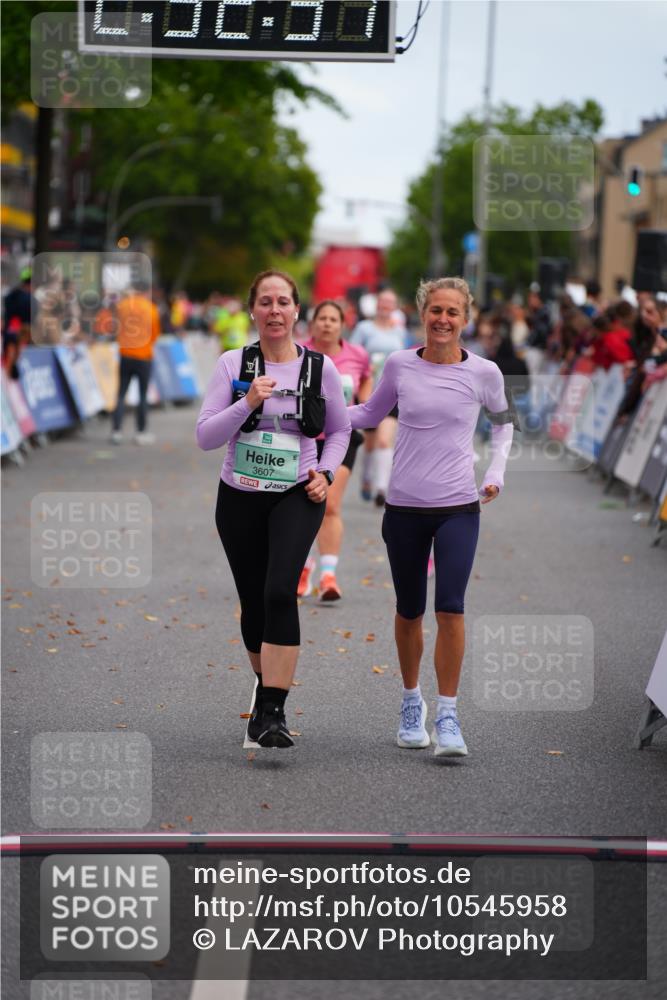 20.09.2026 - PSD Bank Halbmarathon LAZAROV Photography http://msf.ph/oto/10545958 20.09.2026 12:52:30 Ziel 2321, 2724, 3607, 3630, 4678 meine-sportfotos.de