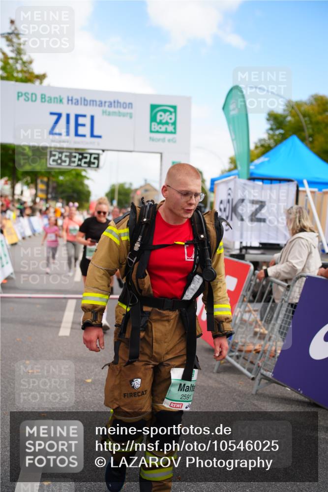 20.09.2026 - PSD Bank Halbmarathon LAZAROV Photography http://msf.ph/oto/10546025 20.09.2026 12:53:25 Ziel 2591, 3021, 3196, 3205, 3385, 4164 meine-sportfotos.de
