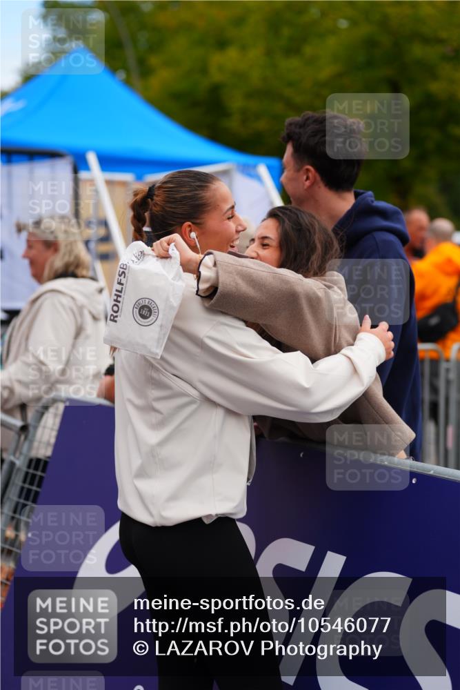 20.09.2026 - PSD Bank Halbmarathon LAZAROV Photography http://msf.ph/oto/10546077 20.09.2026 12:53:46 Ziel 4047, 4367 meine-sportfotos.de