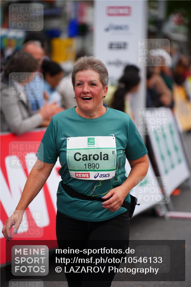 20.09.2026 - PSD Bank Halbmarathon LAZAROV Photography http://msf.ph/oto/10546133 20.09.2026 12:54:23 Ziel 1432, 1890, 3208 meine-sportfotos.de