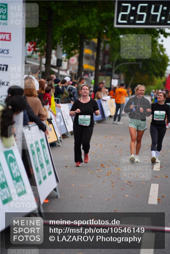 20.09.2026 - PSD Bank Halbmarathon LAZAROV Photography http://msf.ph/oto/10546149 20.09.2026 12:54:35 Ziel 3208, 3571 meine-sportfotos.de