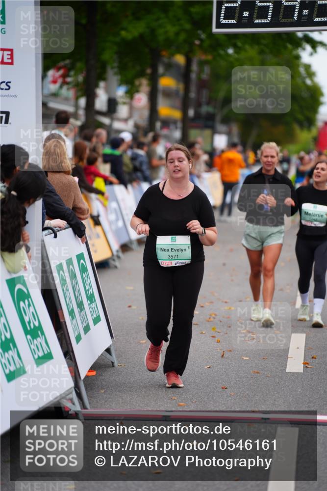 20.09.2026 - PSD Bank Halbmarathon LAZAROV Photography http://msf.ph/oto/10546161 20.09.2026 12:54:38 Ziel 3571, 3845 meine-sportfotos.de