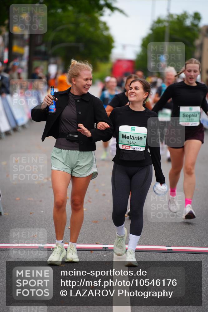 20.09.2026 - PSD Bank Halbmarathon LAZAROV Photography http://msf.ph/oto/10546176 20.09.2026 12:54:44 Ziel 1457, 1619, 2411, 3157, 3158, 3571, 3845 meine-sportfotos.de