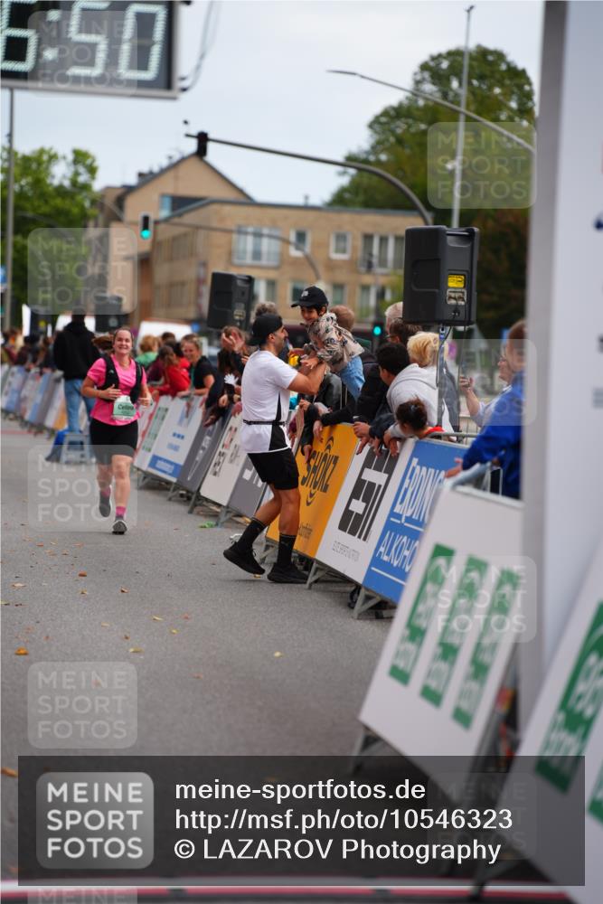 20.09.2026 - PSD Bank Halbmarathon LAZAROV Photography http://msf.ph/oto/10546323 20.09.2026 12:56:49 Ziel 3421 meine-sportfotos.de