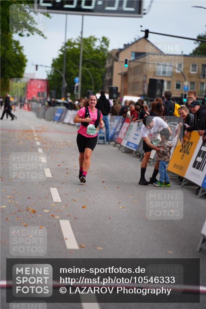 20.09.2026 - PSD Bank Halbmarathon LAZAROV Photography http://msf.ph/oto/10546333 20.09.2026 12:56:51 Ziel 1010, 3421 meine-sportfotos.de