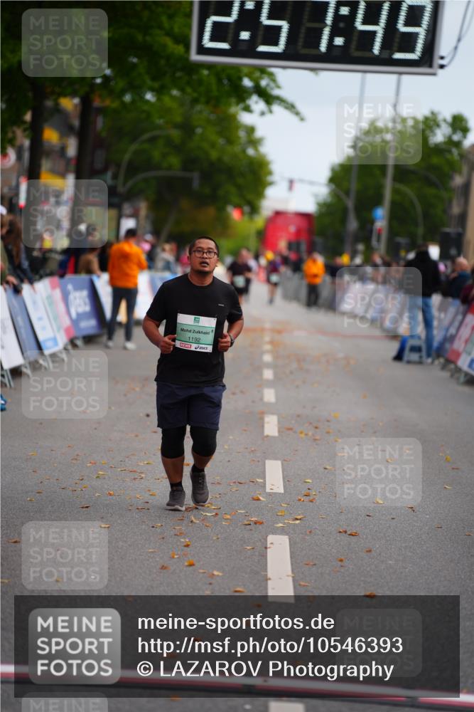 20.09.2026 - PSD Bank Halbmarathon LAZAROV Photography http://msf.ph/oto/10546393 20.09.2026 12:57:49 Ziel 1192 meine-sportfotos.de