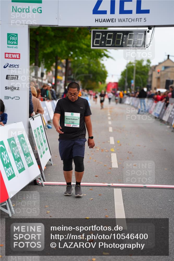 20.09.2026 - PSD Bank Halbmarathon LAZAROV Photography http://msf.ph/oto/10546400 20.09.2026 12:57:53 Ziel 1192 meine-sportfotos.de