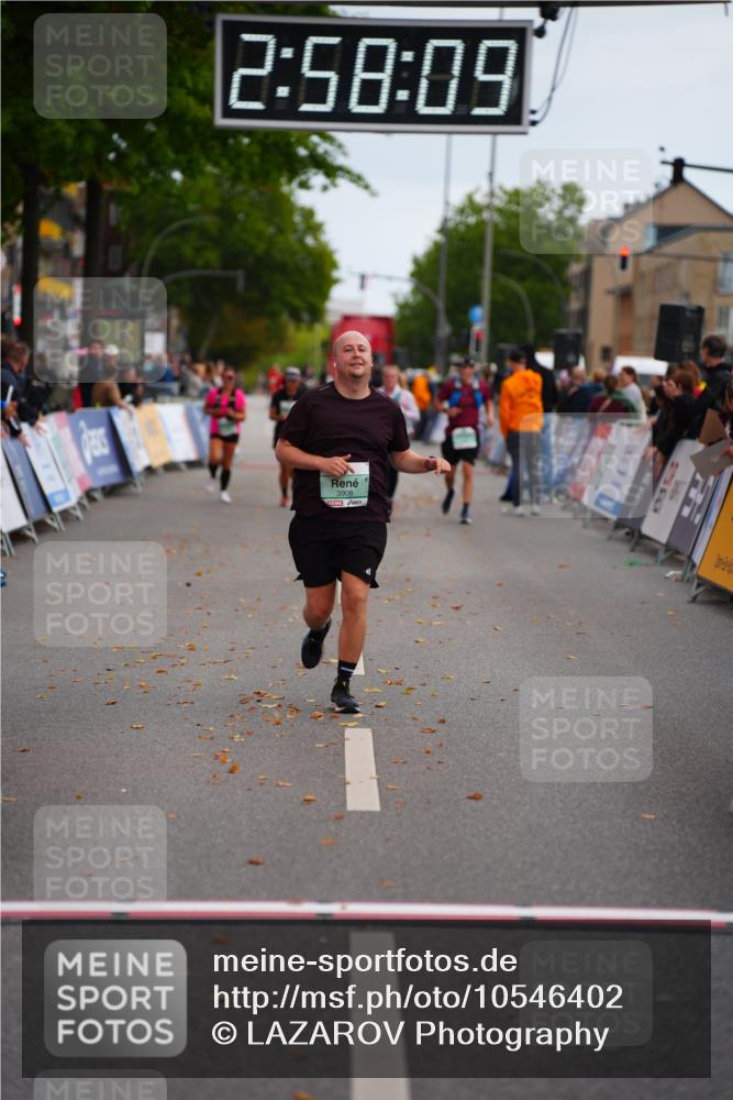 20.09.2026 - PSD Bank Halbmarathon LAZAROV Photography http://msf.ph/oto/10546402 20.09.2026 12:58:08 Ziel 3908 meine-sportfotos.de