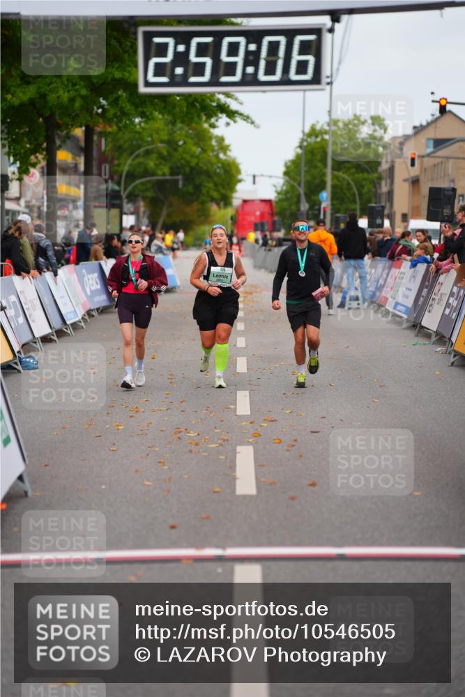 20.09.2026 - PSD Bank Halbmarathon LAZAROV Photography http://msf.ph/oto/10546505 20.09.2026 12:59:06 Ziel 1051, 2885, 2982, 2983 meine-sportfotos.de