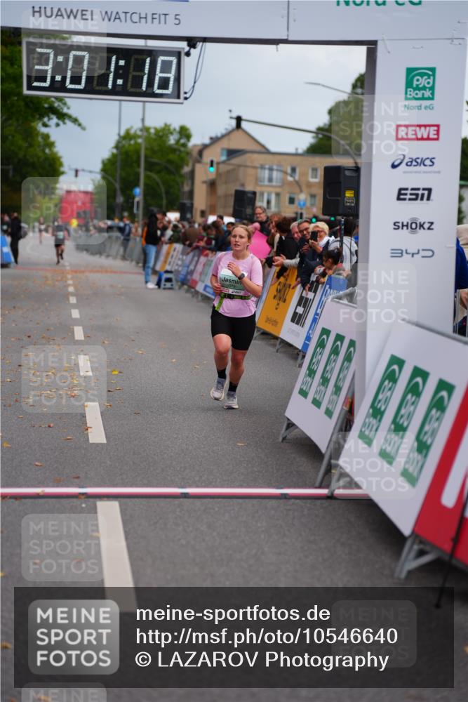 20.09.2026 - PSD Bank Halbmarathon LAZAROV Photography http://msf.ph/oto/10546640 20.09.2026 13:01:17 Ziel 3072, 3228 meine-sportfotos.de