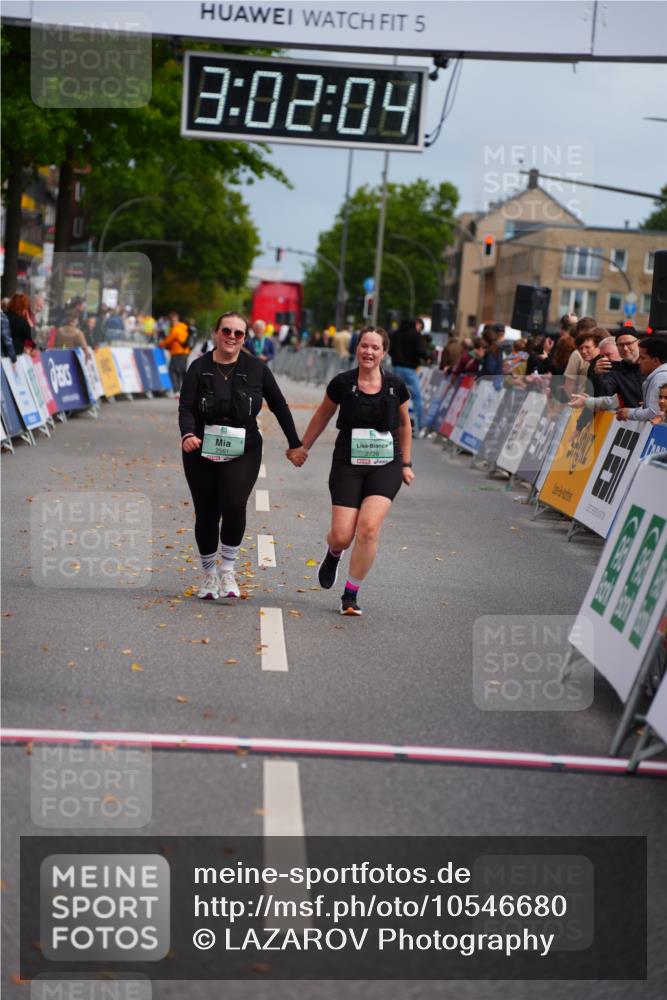 20.09.2026 - PSD Bank Halbmarathon LAZAROV Photography http://msf.ph/oto/10546680 20.09.2026 13:02:03 Ziel 2561, 2726 meine-sportfotos.de