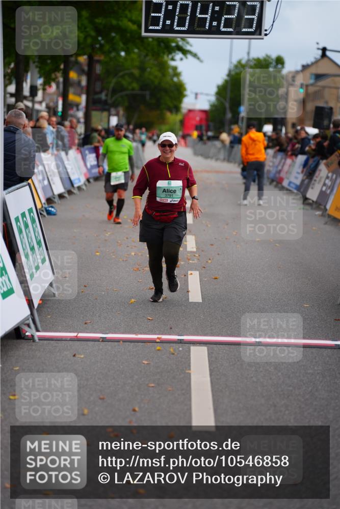 20.09.2026 - PSD Bank Halbmarathon LAZAROV Photography http://msf.ph/oto/10546858 20.09.2026 13:04:22 Ziel 3791 meine-sportfotos.de