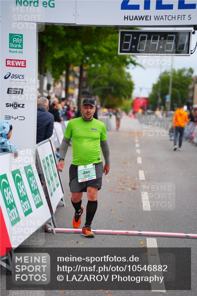 20.09.2026 - PSD Bank Halbmarathon LAZAROV Photography http://msf.ph/oto/10546882 20.09.2026 13:04:31 Ziel 3791, 4016 meine-sportfotos.de