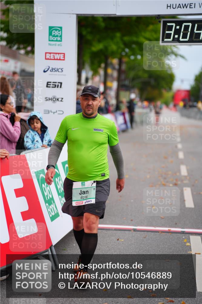 20.09.2026 - PSD Bank Halbmarathon LAZAROV Photography http://msf.ph/oto/10546889 20.09.2026 13:04:32 Ziel 4016 meine-sportfotos.de