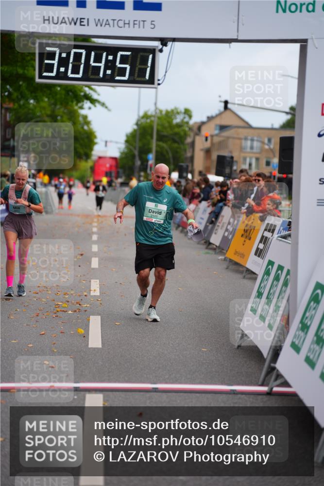 20.09.2026 - PSD Bank Halbmarathon LAZAROV Photography http://msf.ph/oto/10546910 20.09.2026 13:04:50 Ziel 2505, 3933 meine-sportfotos.de