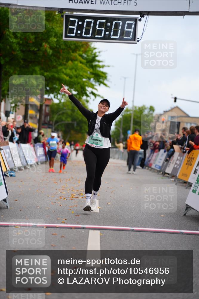 20.09.2026 - PSD Bank Halbmarathon LAZAROV Photography http://msf.ph/oto/10546956 20.09.2026 13:05:08 Ziel 1230 meine-sportfotos.de