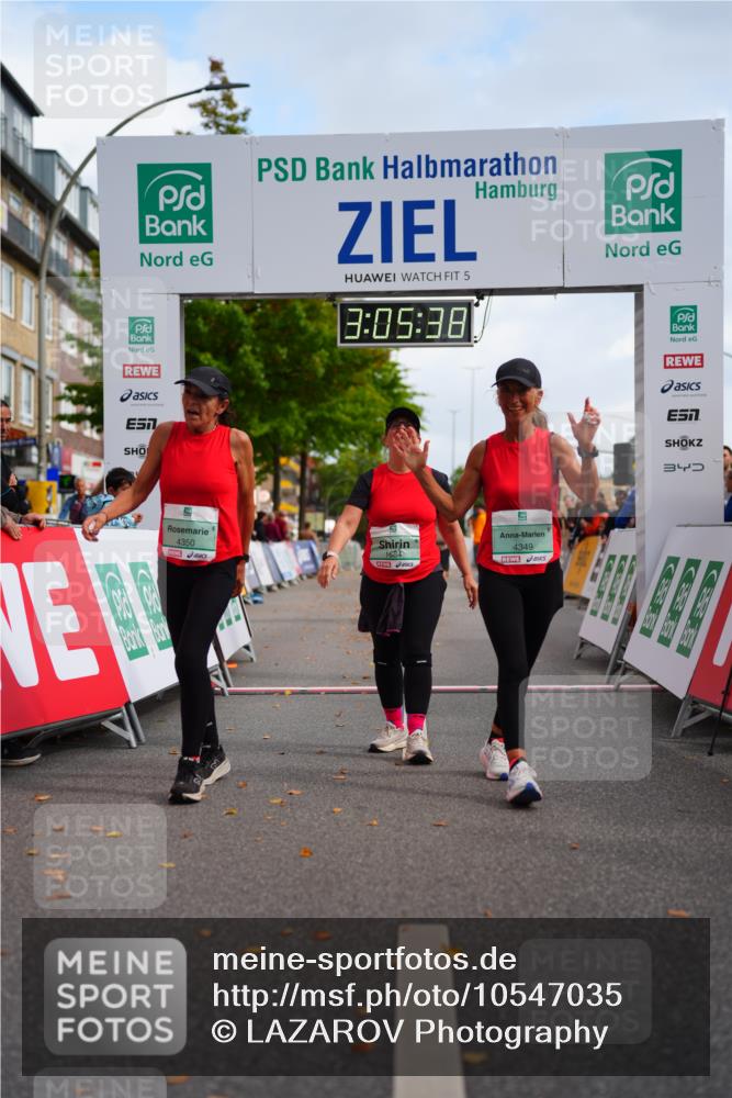 20.09.2026 - PSD Bank Halbmarathon LAZAROV Photography http://msf.ph/oto/10547035 20.09.2026 13:05:38 Ziel 1074, 1643, 1684, 4349, 4350 meine-sportfotos.de