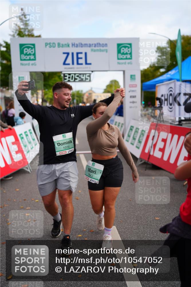 20.09.2026 - PSD Bank Halbmarathon LAZAROV Photography http://msf.ph/oto/10547052 20.09.2026 13:05:44 Ziel 1074, 1643, 1684, 4349, 4350 meine-sportfotos.de