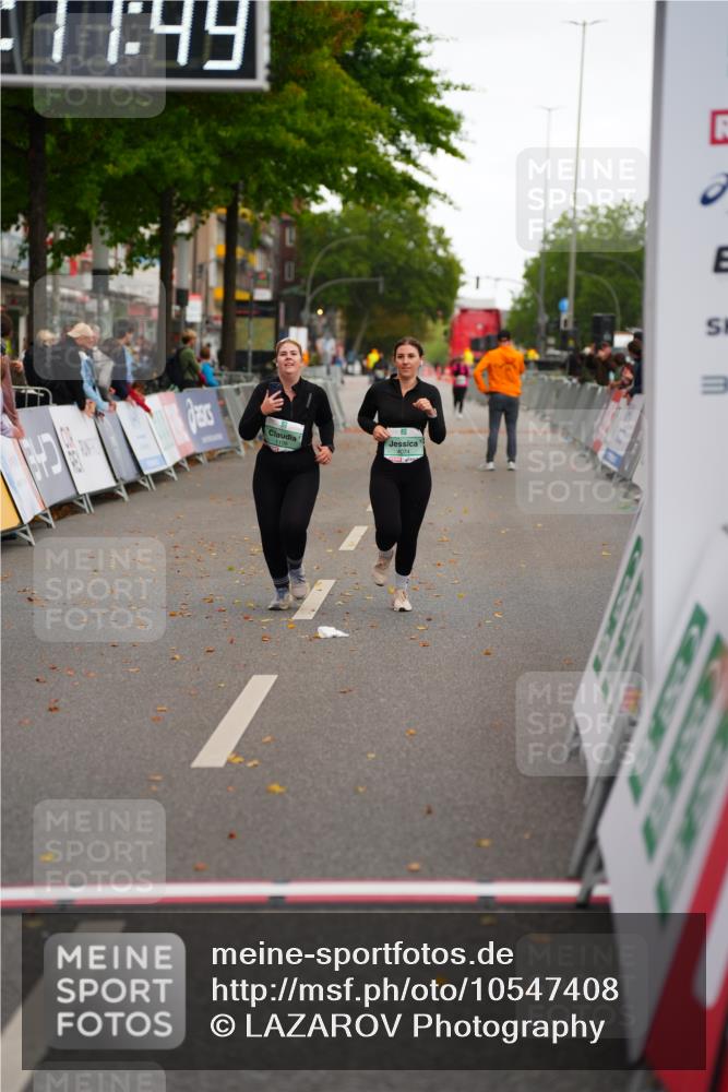 20.09.2026 - PSD Bank Halbmarathon LAZAROV Photography http://msf.ph/oto/10547408 20.09.2026 13:11:48 Ziel 1106, 3647, 3657, 4074 meine-sportfotos.de