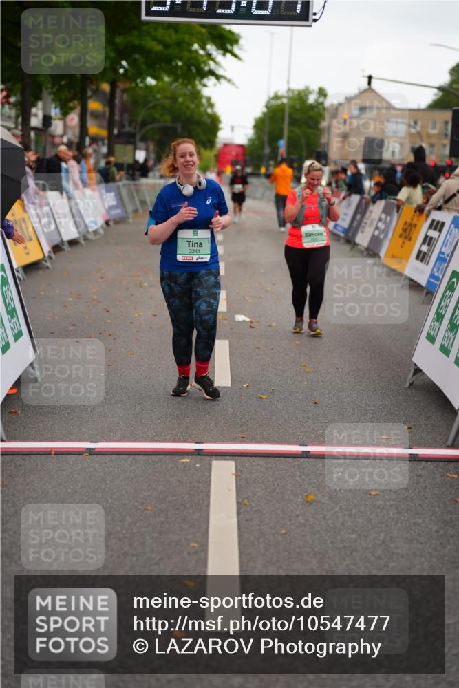 20.09.2026 - PSD Bank Halbmarathon LAZAROV Photography http://msf.ph/oto/10547477 20.09.2026 13:13:00 Ziel 1687, 3241 meine-sportfotos.de