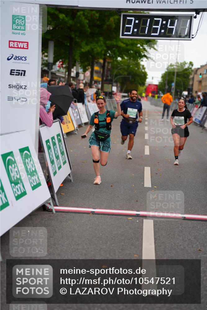 20.09.2026 - PSD Bank Halbmarathon LAZAROV Photography http://msf.ph/oto/10547521 20.09.2026 13:13:40 Ziel 2041, 3020 meine-sportfotos.de