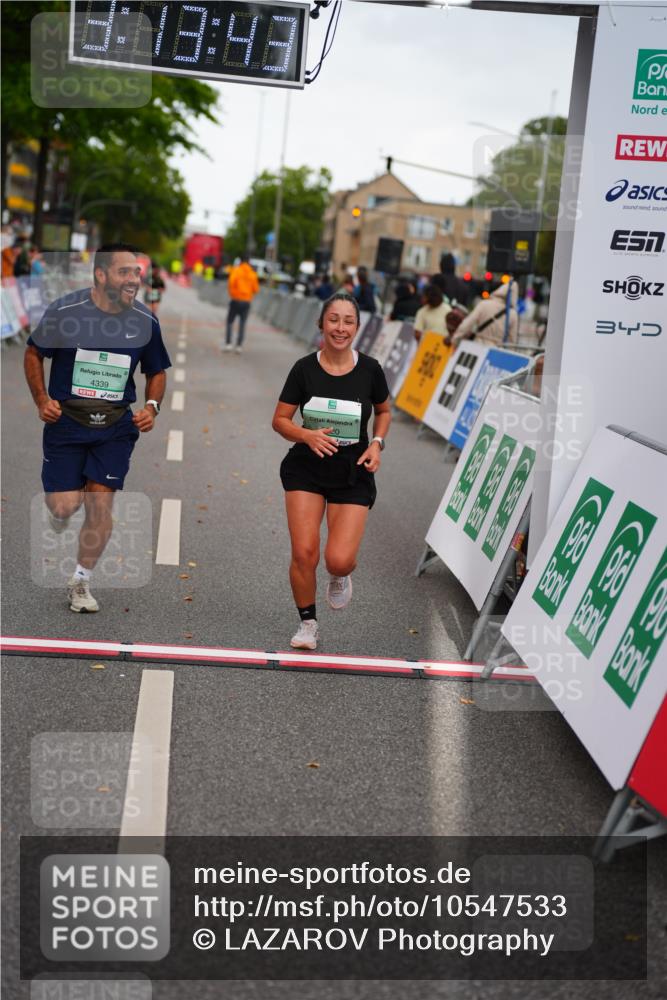 20.09.2026 - PSD Bank Halbmarathon LAZAROV Photography http://msf.ph/oto/10547533 20.09.2026 13:13:43 Ziel 2041, 3020 meine-sportfotos.de