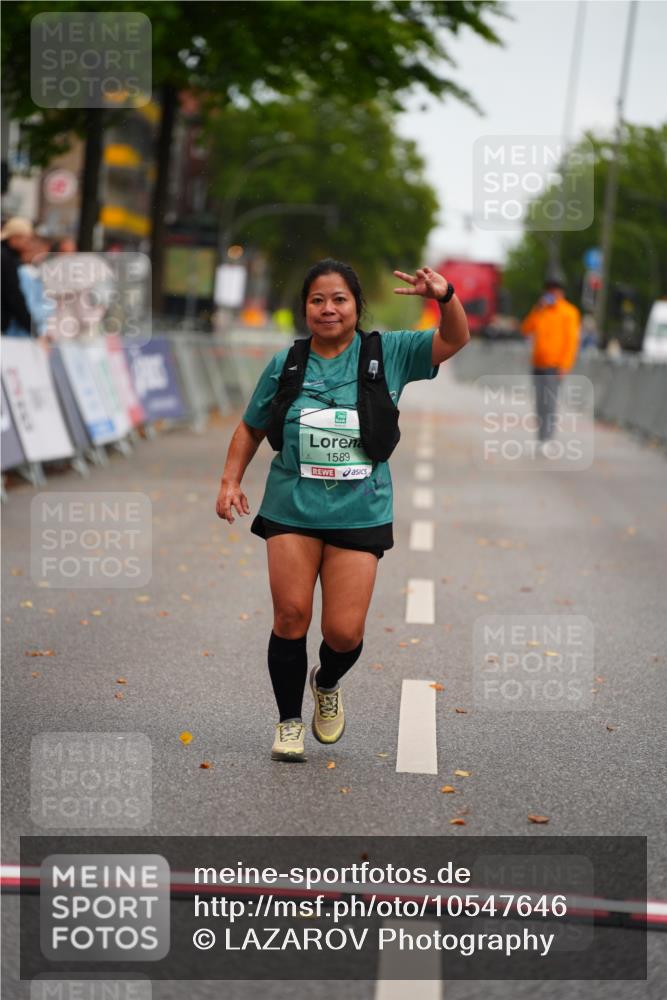 20.09.2026 - PSD Bank Halbmarathon LAZAROV Photography http://msf.ph/oto/10547646 20.09.2026 13:14:33 Ziel 1589 meine-sportfotos.de