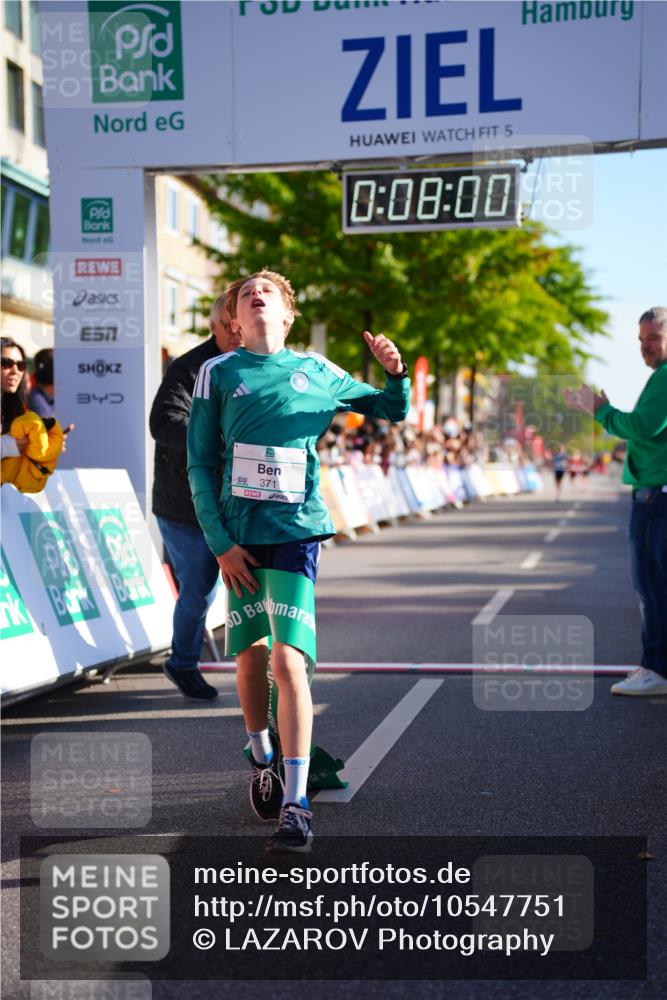 20.09.2026 - PSD Bank Halbmarathon LAZAROV Photography http://msf.ph/oto/10547751 20.09.2026 10:27:24 Ziel 371 meine-sportfotos.de