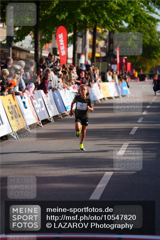 20.09.2026 - PSD Bank Halbmarathon LAZAROV Photography http://msf.ph/oto/10547820 20.09.2026 10:28:27 Ziel 324 meine-sportfotos.de