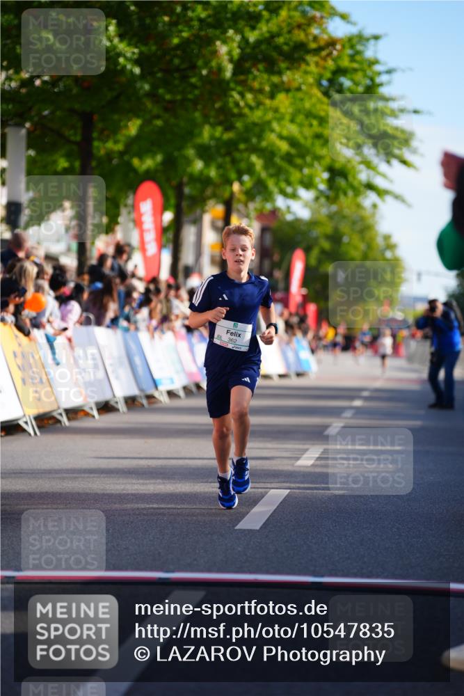 20.09.2026 - PSD Bank Halbmarathon LAZAROV Photography http://msf.ph/oto/10547835 20.09.2026 10:28:41 Ziel 111, 362 meine-sportfotos.de
