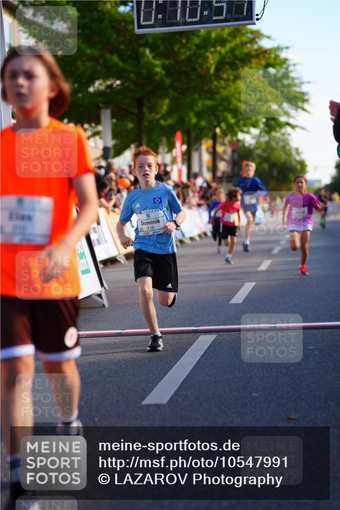 20.09.2026 - PSD Bank Halbmarathon LAZAROV Photography http://msf.ph/oto/10547991 20.09.2026 10:30:15 Ziel 116, 167, 297, 310, 315, 318, 405, 456 meine-sportfotos.de