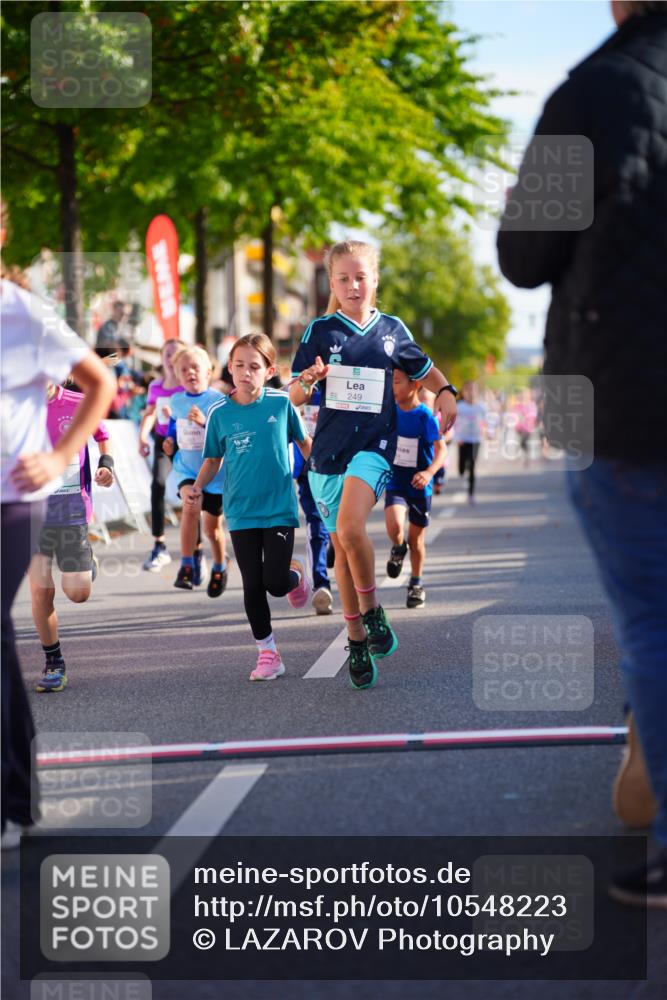 20.09.2026 - PSD Bank Halbmarathon LAZAROV Photography http://msf.ph/oto/10548223 20.09.2026 10:32:17 Ziel 117, 120, 153, 164, 170, 205, 226, 249, 285, 300, 346, 373, 453 meine-sportfotos.de