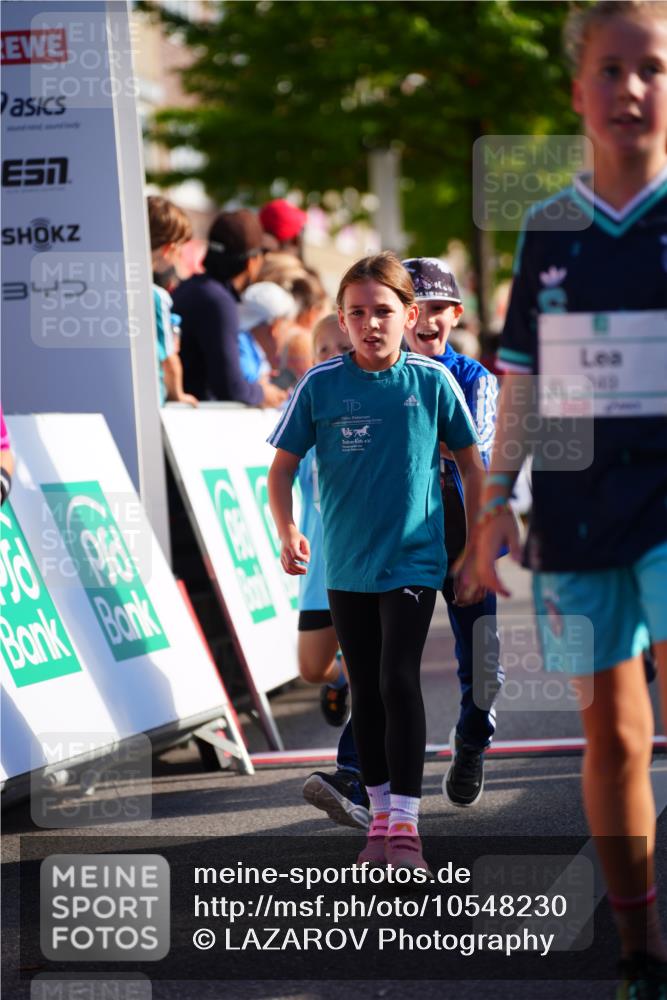 20.09.2026 - PSD Bank Halbmarathon LAZAROV Photography http://msf.ph/oto/10548230 20.09.2026 10:32:20 Ziel 117, 120, 164, 170, 205, 249, 272, 285, 299, 300, 346, 453 meine-sportfotos.de