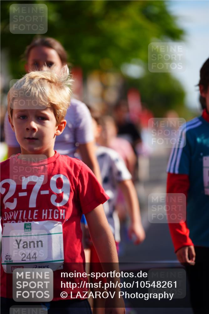 20.09.2026 - PSD Bank Halbmarathon LAZAROV Photography http://msf.ph/oto/10548261 20.09.2026 10:32:37 Ziel 107, 118, 125, 129, 131, 132, 133, 179, 182, 184, 198, 200, 209, 243, 244, 248, 288, 313, 396, 425, 443, 454 meine-sportfotos.de