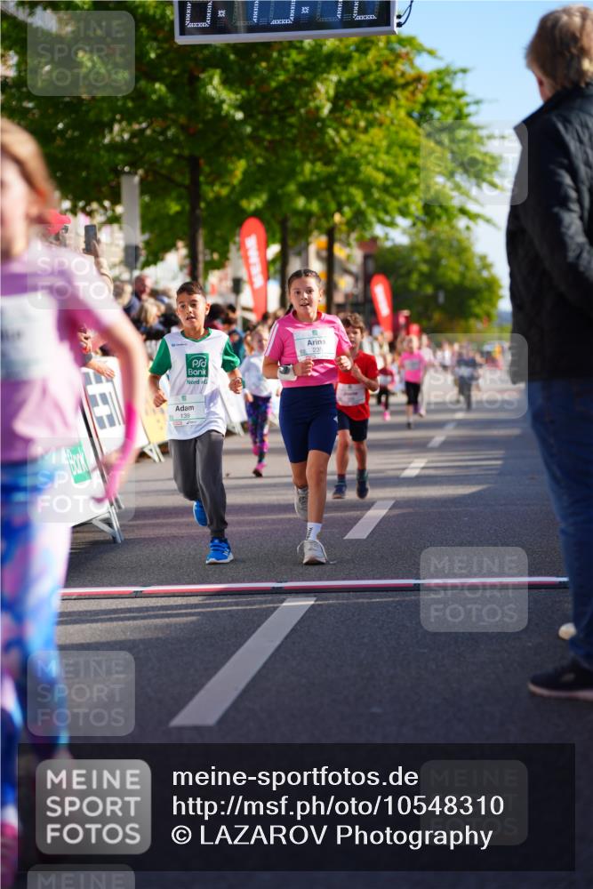 20.09.2026 - PSD Bank Halbmarathon LAZAROV Photography http://msf.ph/oto/10548310 20.09.2026 10:33:07 Ziel 139, 235, 238, 247, 291, 302, 339, 374, 387, 444 meine-sportfotos.de