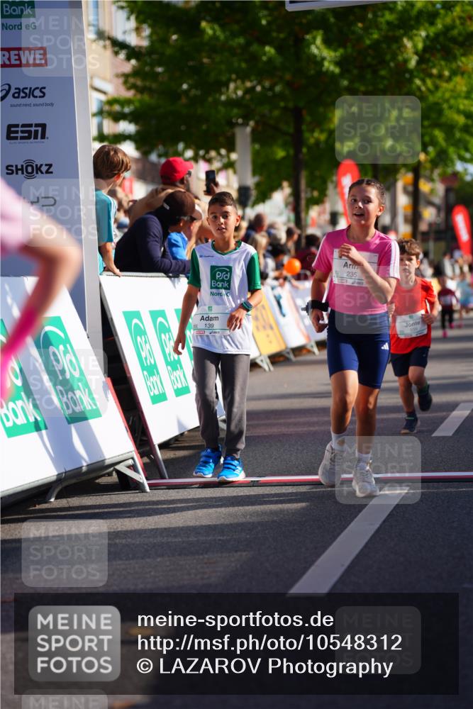 20.09.2026 - PSD Bank Halbmarathon LAZAROV Photography http://msf.ph/oto/10548312 20.09.2026 10:33:07 Ziel 139, 235, 238, 247, 291, 302, 339, 374, 387, 444 meine-sportfotos.de