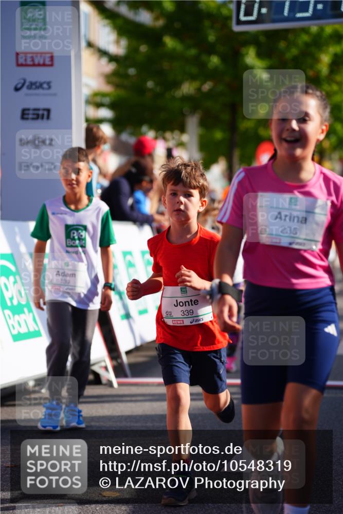 20.09.2026 - PSD Bank Halbmarathon LAZAROV Photography http://msf.ph/oto/10548319 20.09.2026 10:33:10 Ziel 139, 235, 291, 302, 308, 316, 339, 379, 386, 387 meine-sportfotos.de