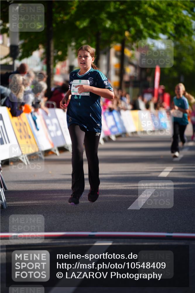 20.09.2026 - PSD Bank Halbmarathon LAZAROV Photography http://msf.ph/oto/10548409 20.09.2026 10:34:02 Ziel 138, 171, 173, 196, 290, 382 meine-sportfotos.de
