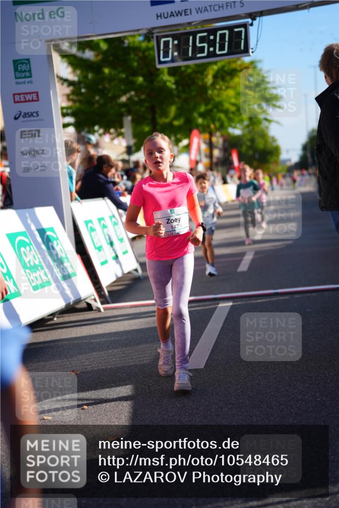 20.09.2026 - PSD Bank Halbmarathon LAZAROV Photography http://msf.ph/oto/10548465 20.09.2026 10:34:31 Ziel 143, 147, 168, 239, 267, 268, 270, 350, 367 meine-sportfotos.de