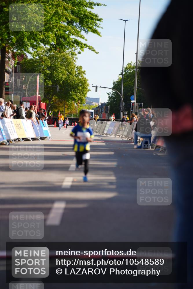 20.09.2026 - PSD Bank Halbmarathon LAZAROV Photography http://msf.ph/oto/10548589 20.09.2026 10:36:14 Ziel 442 meine-sportfotos.de