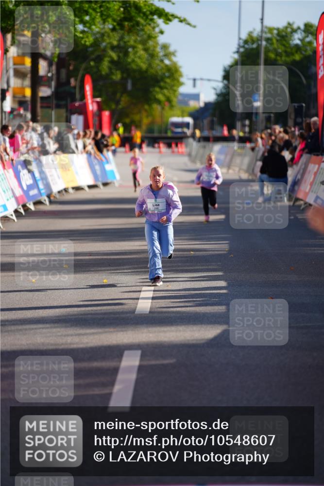 20.09.2026 - PSD Bank Halbmarathon LAZAROV Photography http://msf.ph/oto/10548607 20.09.2026 10:36:46 Ziel 286 meine-sportfotos.de