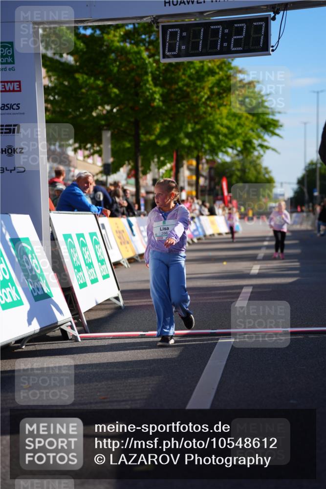 20.09.2026 - PSD Bank Halbmarathon LAZAROV Photography http://msf.ph/oto/10548612 20.09.2026 10:36:51 Ziel 286 meine-sportfotos.de