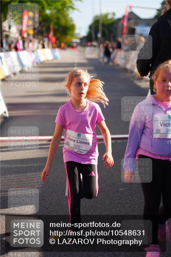 20.09.2026 - PSD Bank Halbmarathon LAZAROV Photography http://msf.ph/oto/10548631 20.09.2026 10:37:00 Ziel 222, 289 meine-sportfotos.de