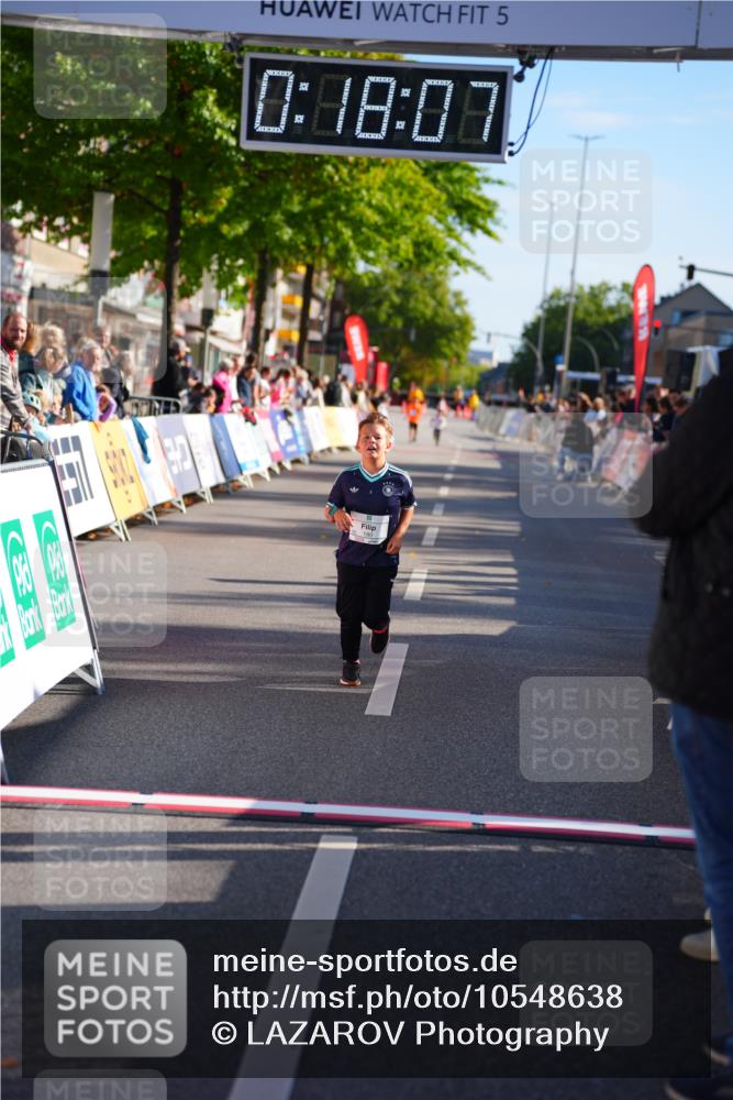 20.09.2026 - PSD Bank Halbmarathon LAZAROV Photography http://msf.ph/oto/10548638 20.09.2026 10:37:31 Ziel 180 meine-sportfotos.de