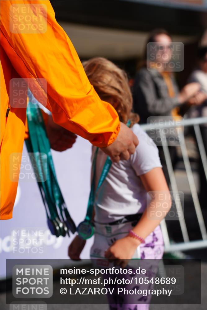 20.09.2026 - PSD Bank Halbmarathon LAZAROV Photography http://msf.ph/oto/10548689 20.09.2026 10:38:27 Ziel 332 meine-sportfotos.de